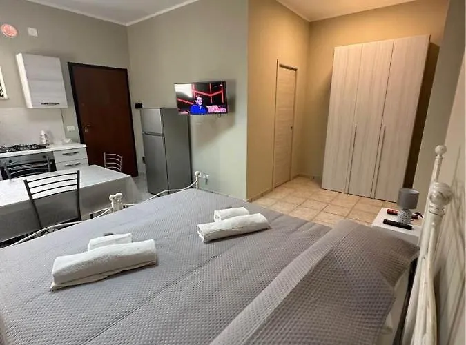 Mary's House Quarto em Acomodações Particulares SantʼEufemia Lamezia